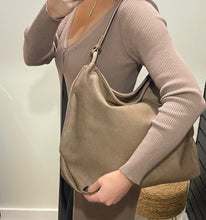 Load image into Gallery viewer, Mushroom Rustic Tote