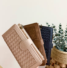 Load image into Gallery viewer, Woven Wallet