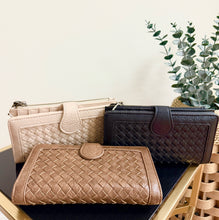 Load image into Gallery viewer, Woven Wallet