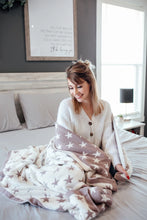 Load image into Gallery viewer, The Luxe Blanket