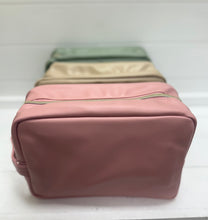Load image into Gallery viewer, Everyday Luxe Cosmetic Bag - Blush
