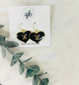 Across My Heart Earrings- Black