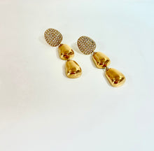 Load image into Gallery viewer, Gold Drop Earring
