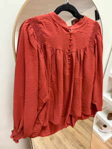 Crisp & Cute Button Blouse - Cinnamon