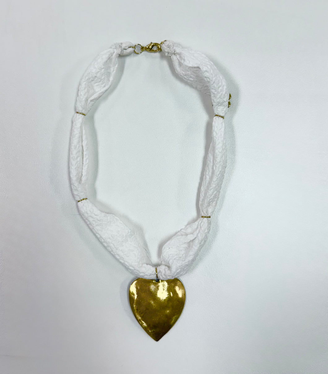White/Heart Scarf Necklace