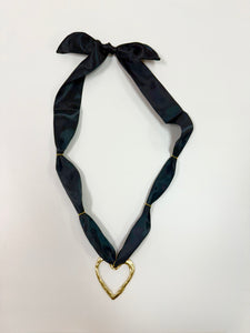 Black/Heart Scarf Necklace