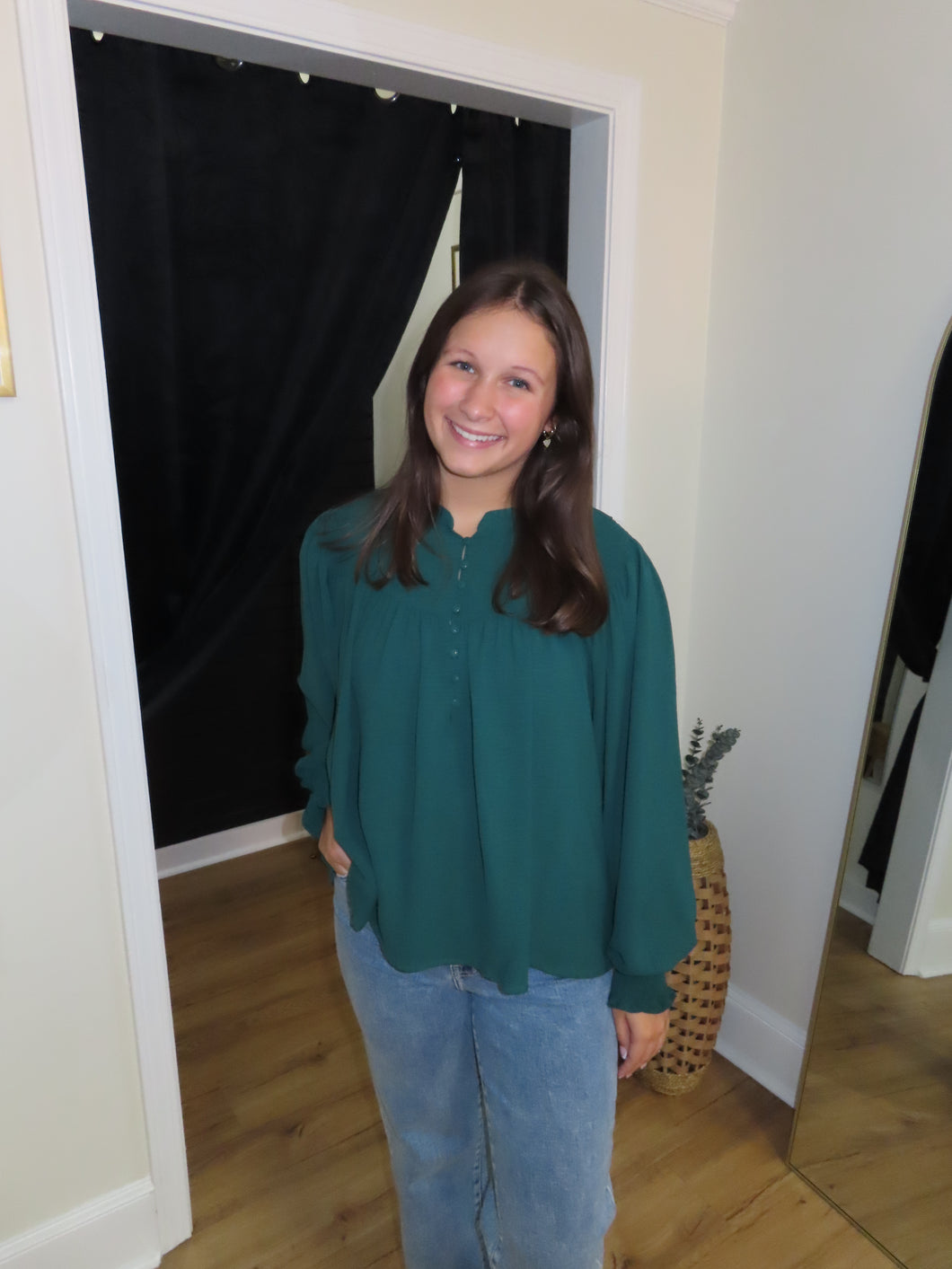 Crisp & Cute Button Blouse - Sea Green
