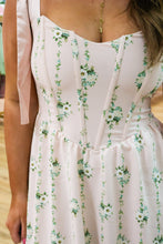 Load image into Gallery viewer, Pink Petal Midi Dress
