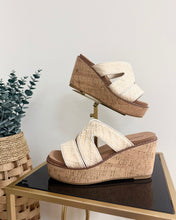 Load image into Gallery viewer, Woven White Wedge

