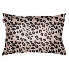 Load image into Gallery viewer, Towel Pillow Cover - Leopard
