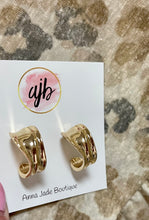 Load image into Gallery viewer, Gold Accented Hoop Earring
